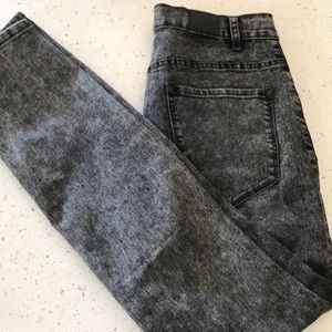 BDG High rise ankle jeans